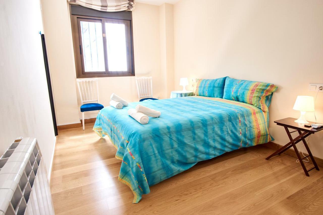 Rodrigo De Triana Courtyard By Valcambre Appartement Sevilla